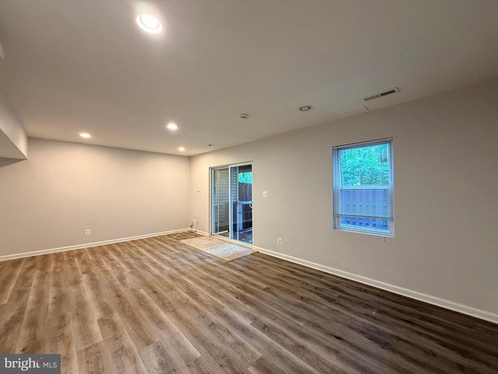 10400 Maywind Court - Photo 15