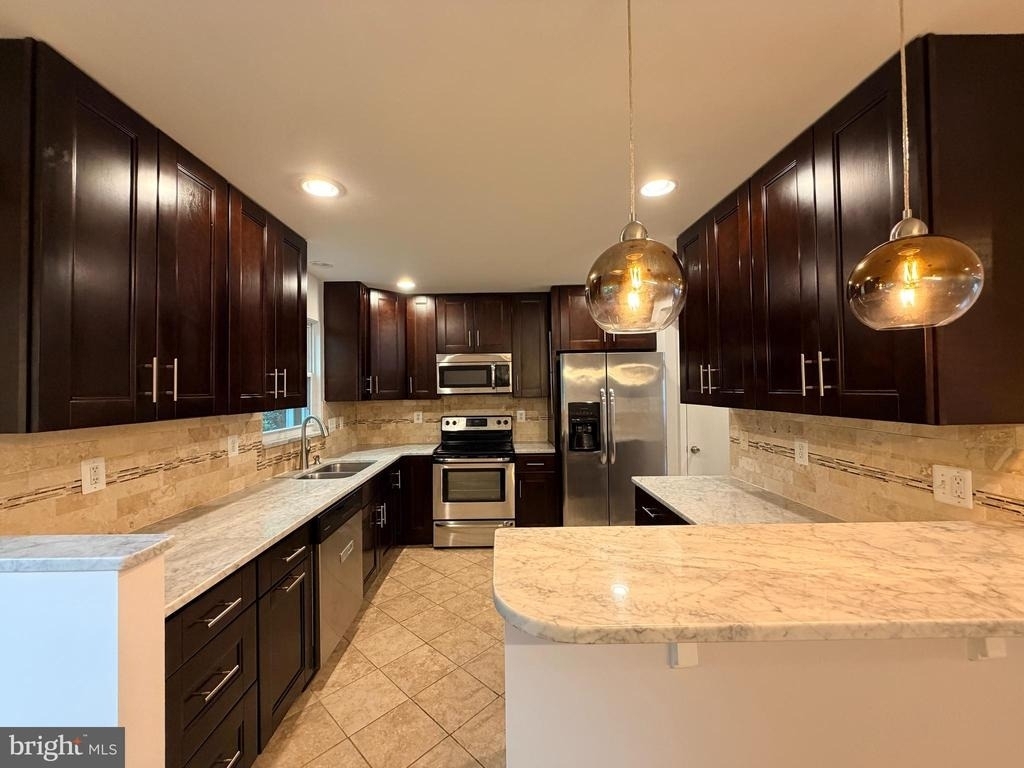 10400 Maywind Court - Photo 6