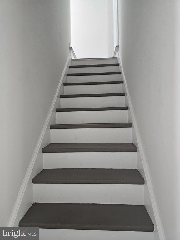 473 Goethe Street - Photo 5