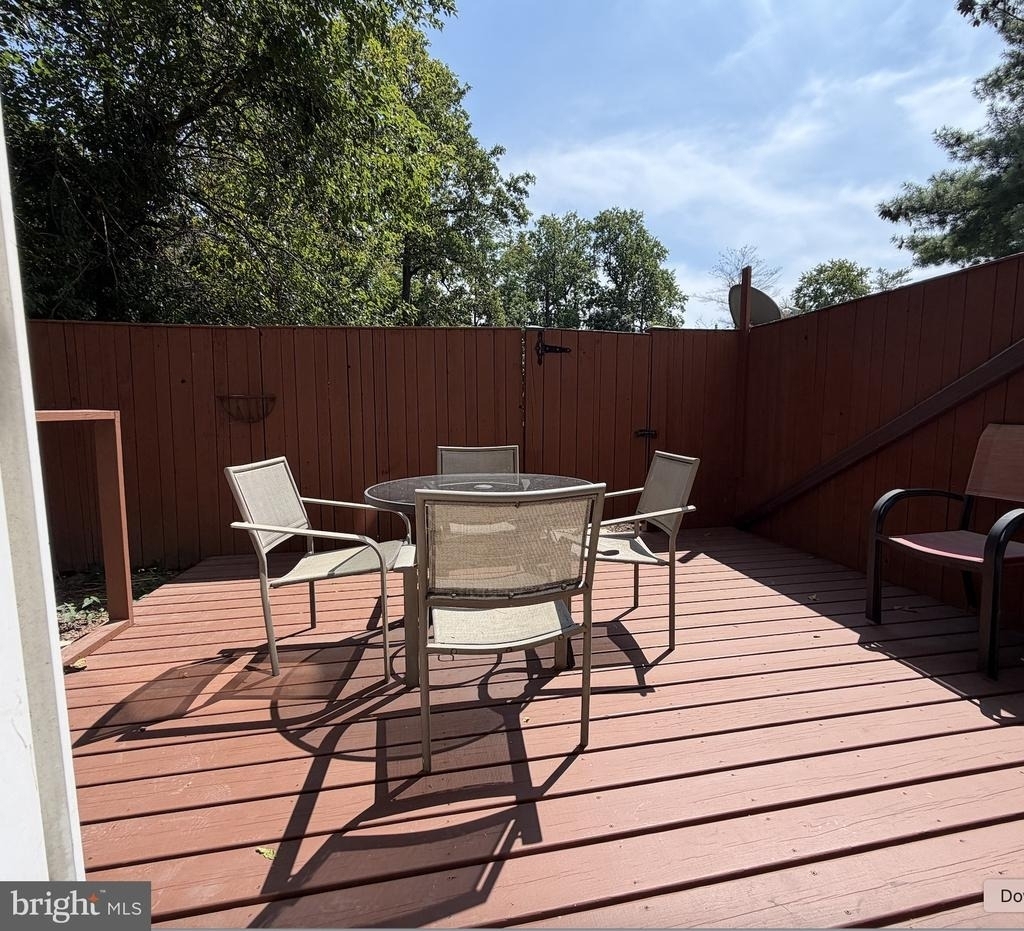 3169 Hawthorne Drive Ne - Photo 9