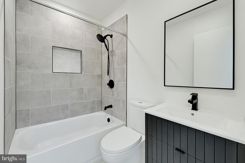 913 L Street Ne - Photo 25
