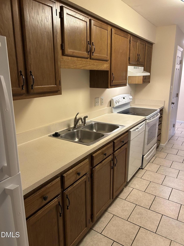 2030 Quaker Landing - Photo 30