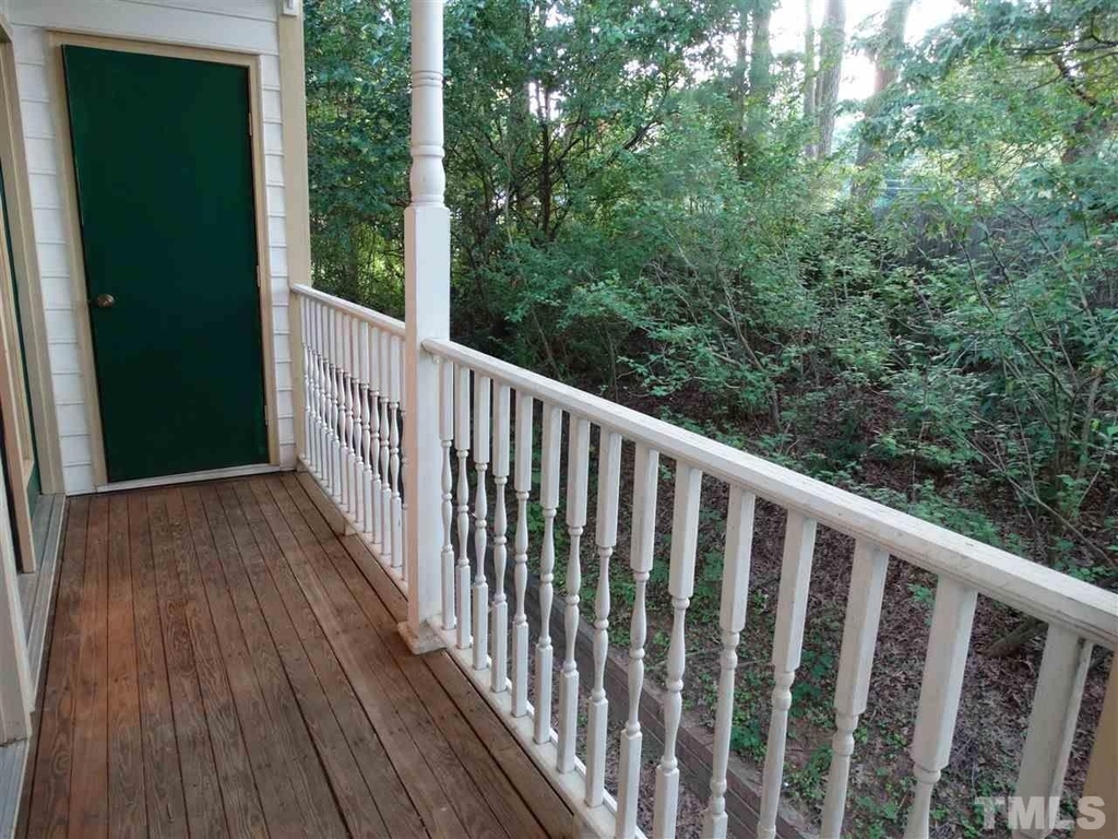 2030 Quaker Landing - Photo 3