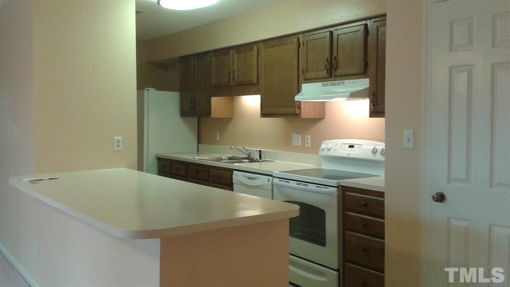 2030 Quaker Landing - Photo 7