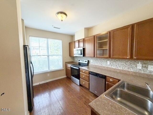 100 Stratford Lakes Drive - Photo 5