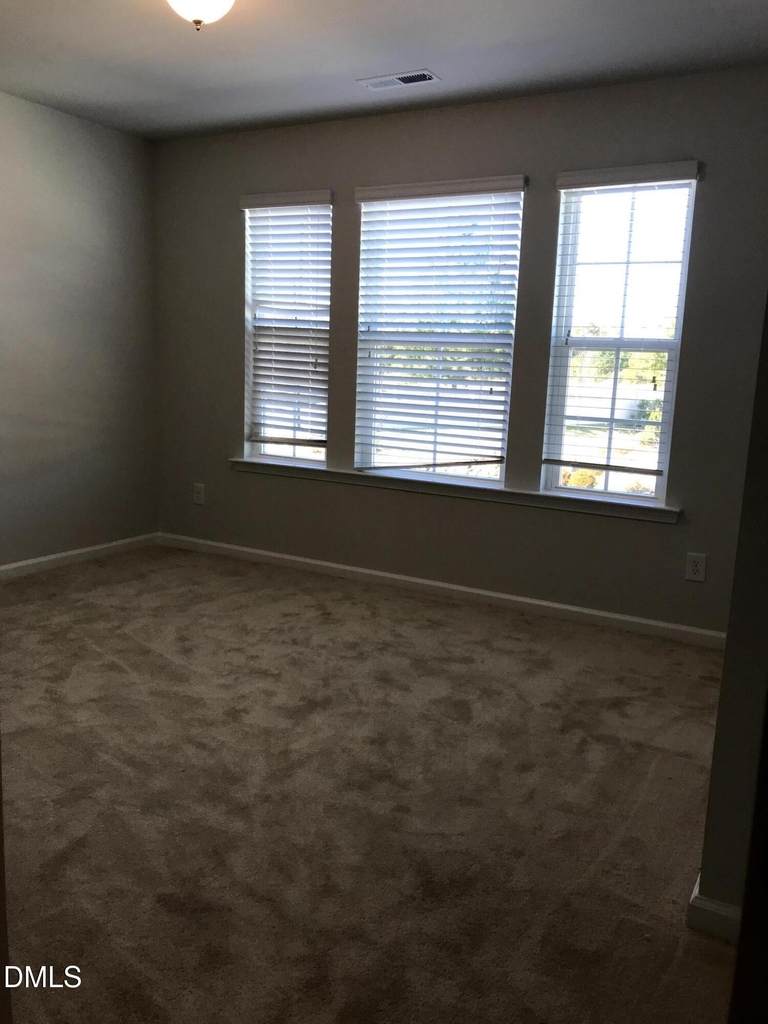 1016 Craigmeade Drive - Photo 18