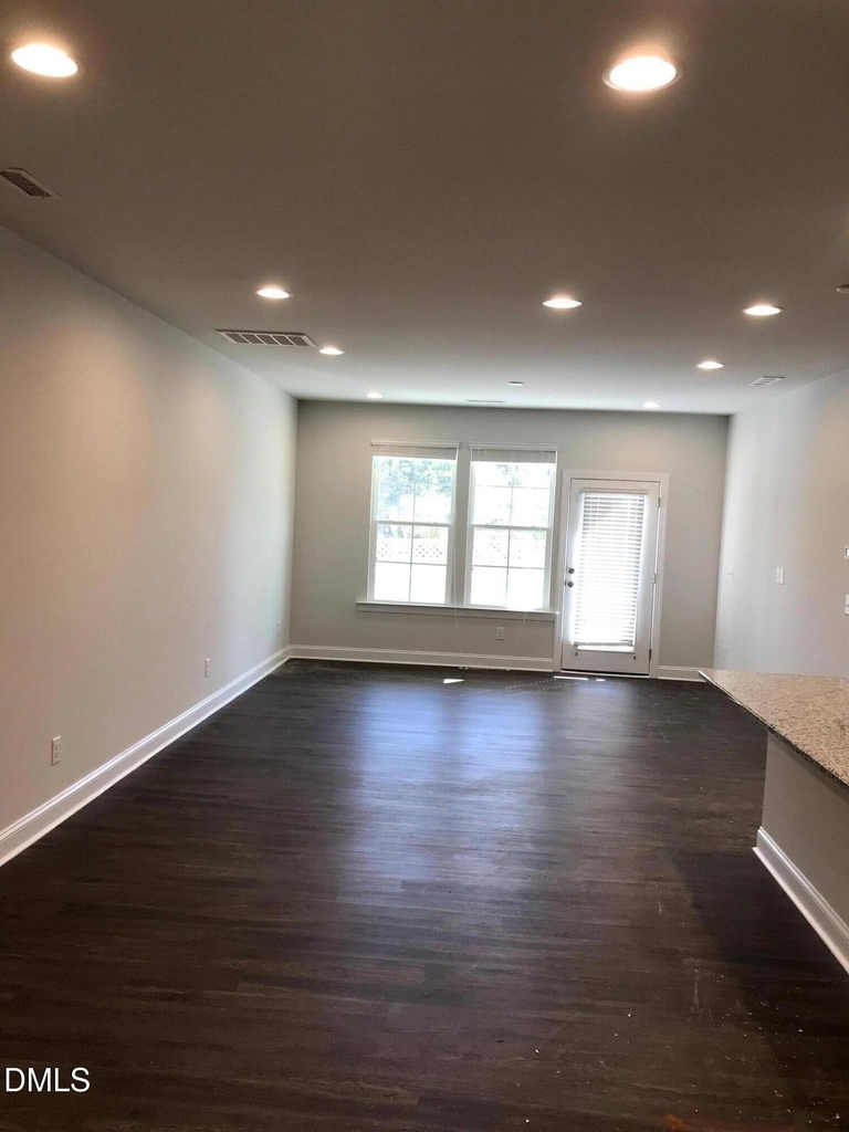 1016 Craigmeade Drive - Photo 5