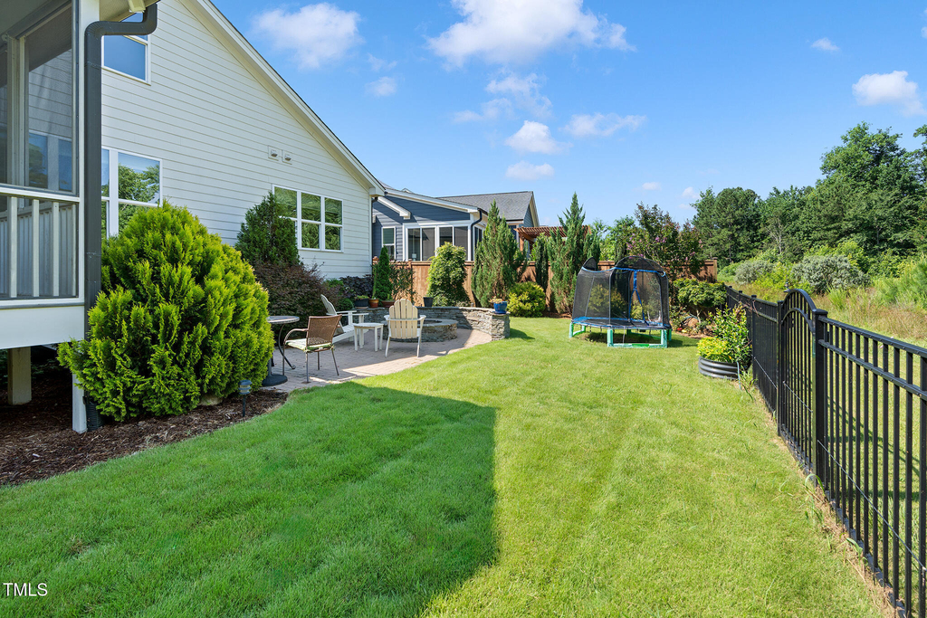 402 Cliffdale Road - Photo 39