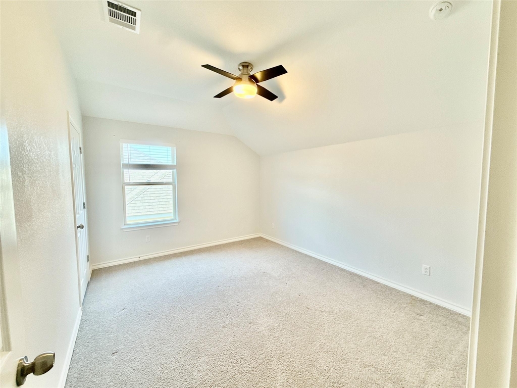 17113 Antioch Ave - Photo 14