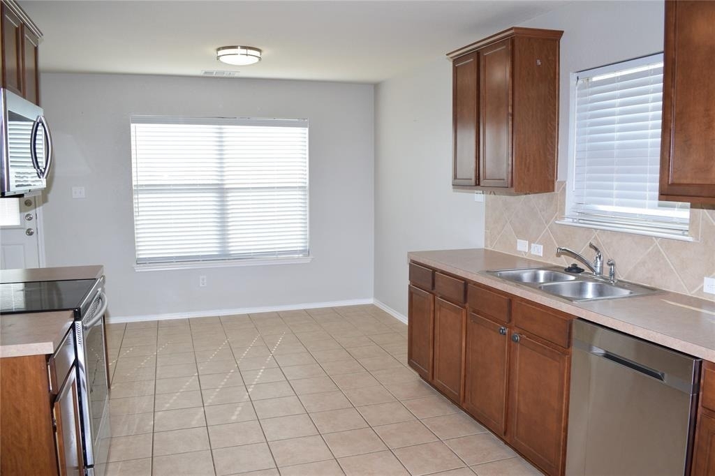 375 Housefinch Loop - Photo 7