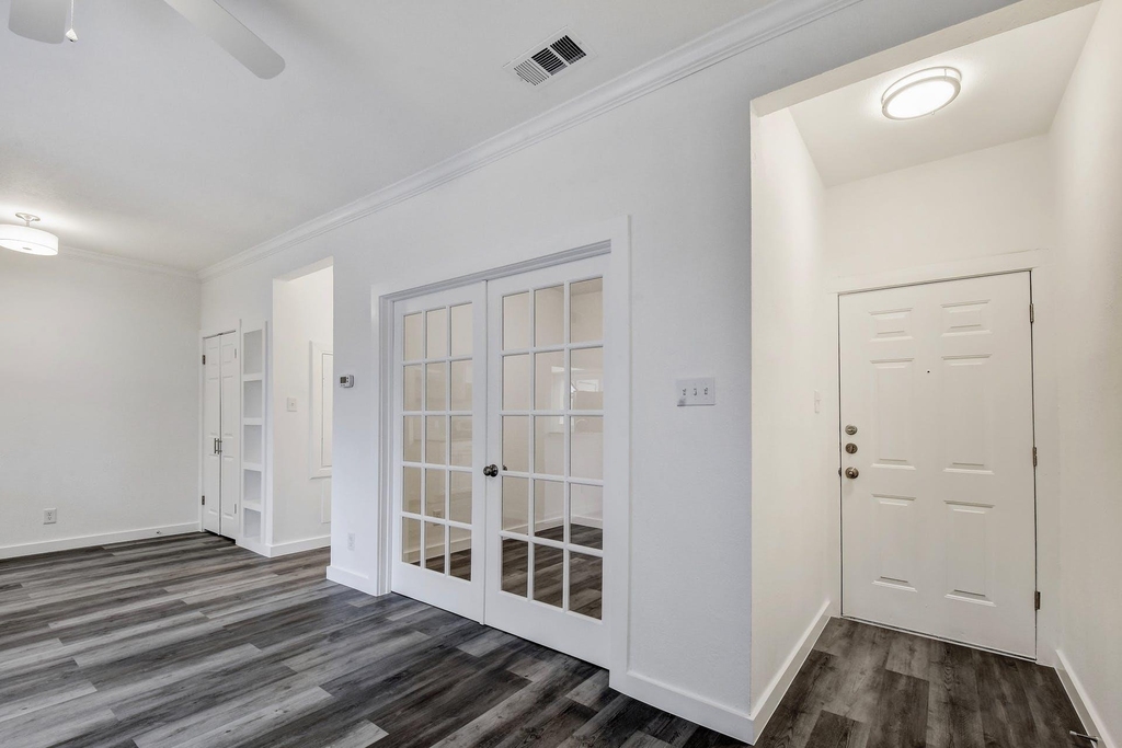 3840 Far West Blvd - Photo 10