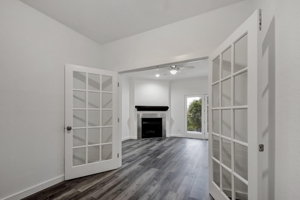3840 Far West Blvd - Photo 14