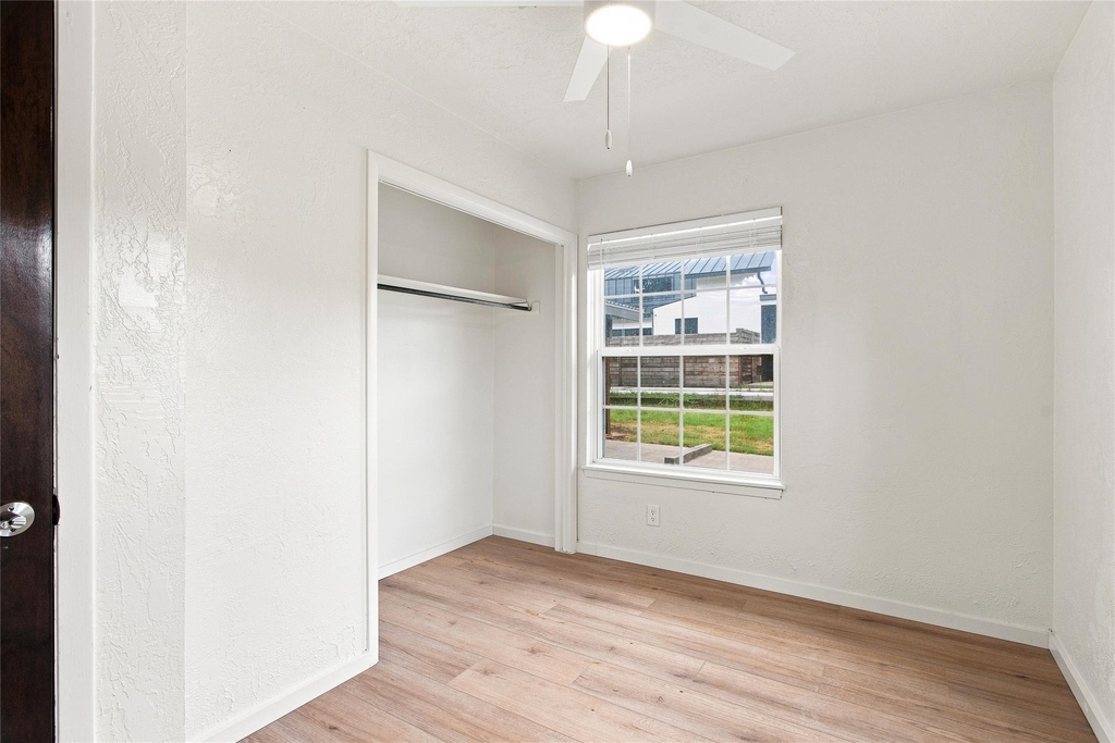 4606 S 2nd St - Photo 14