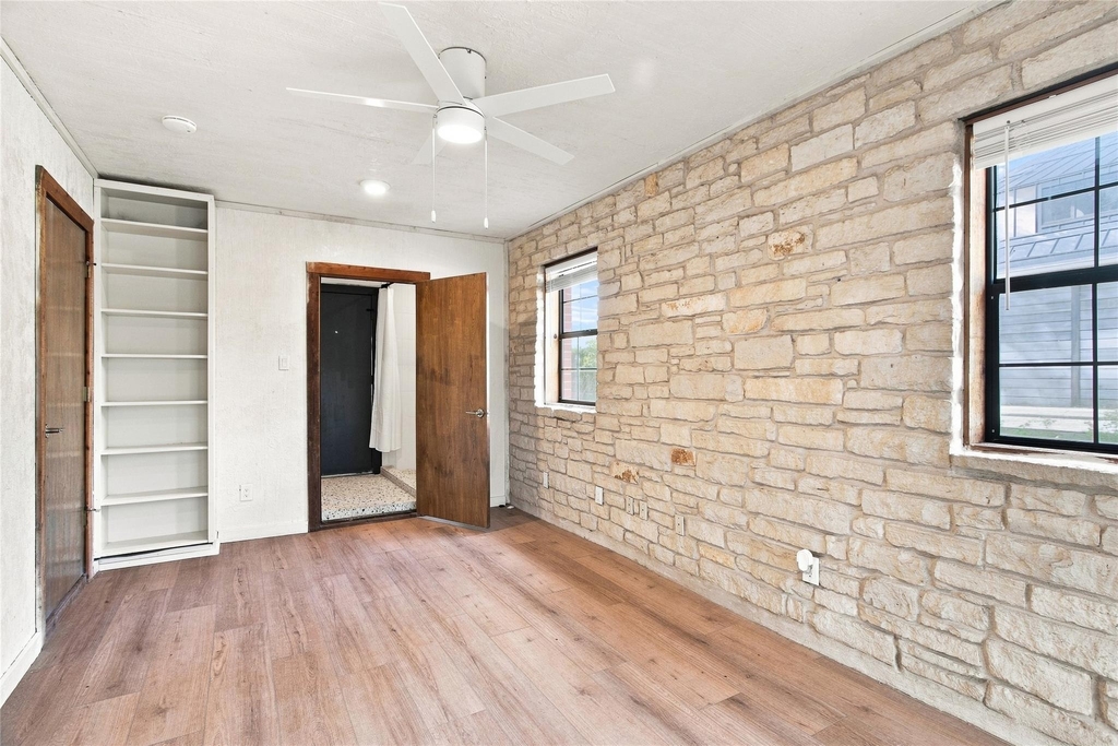 4606 S 2nd St - Photo 11