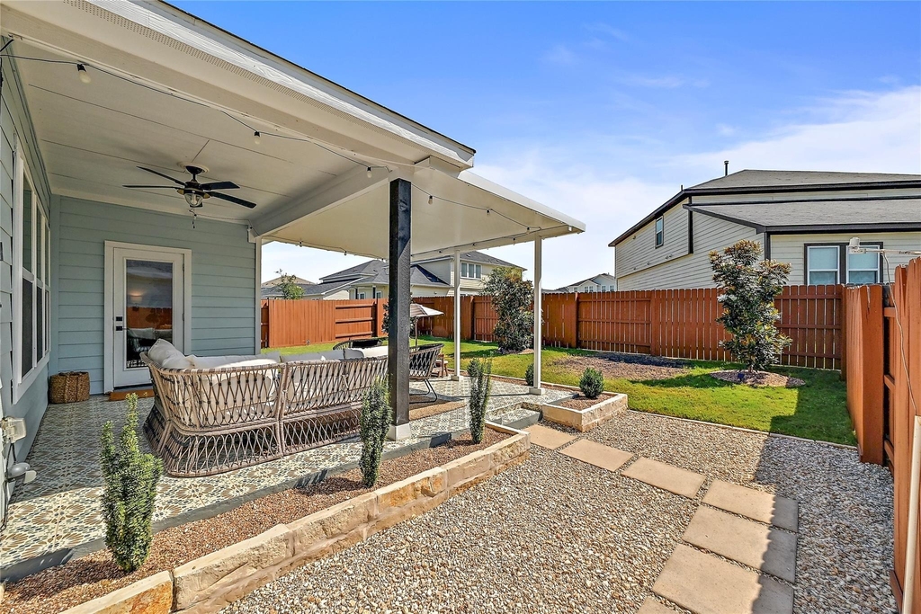201 Greenthread Dr - Photo 33