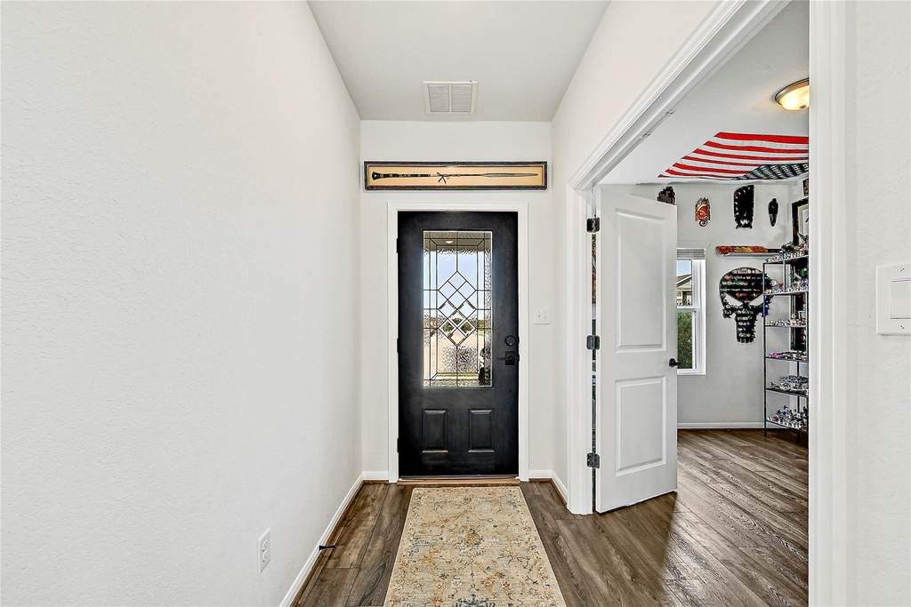 201 Greenthread Dr - Photo 1
