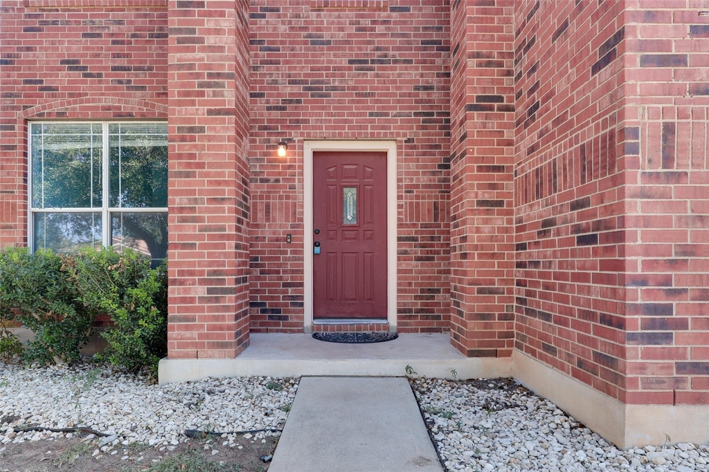 1004 W South St - Photo 1