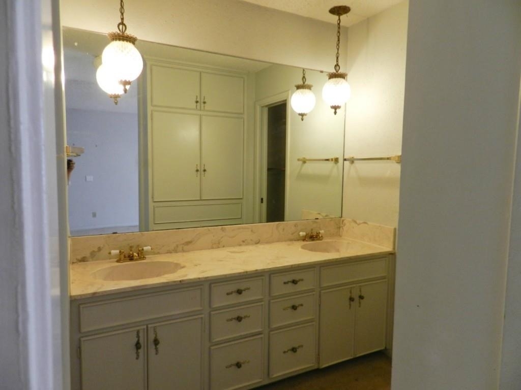 3713 Meredith St - Photo 13