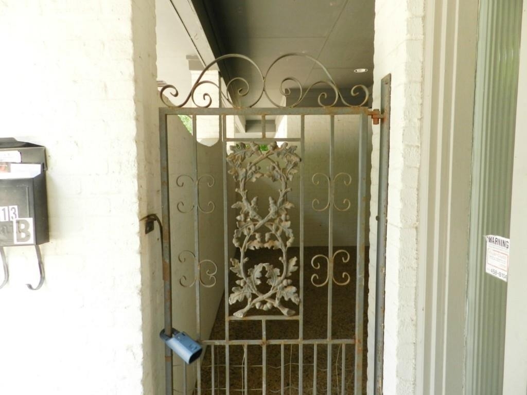 3713 Meredith St - Photo 24