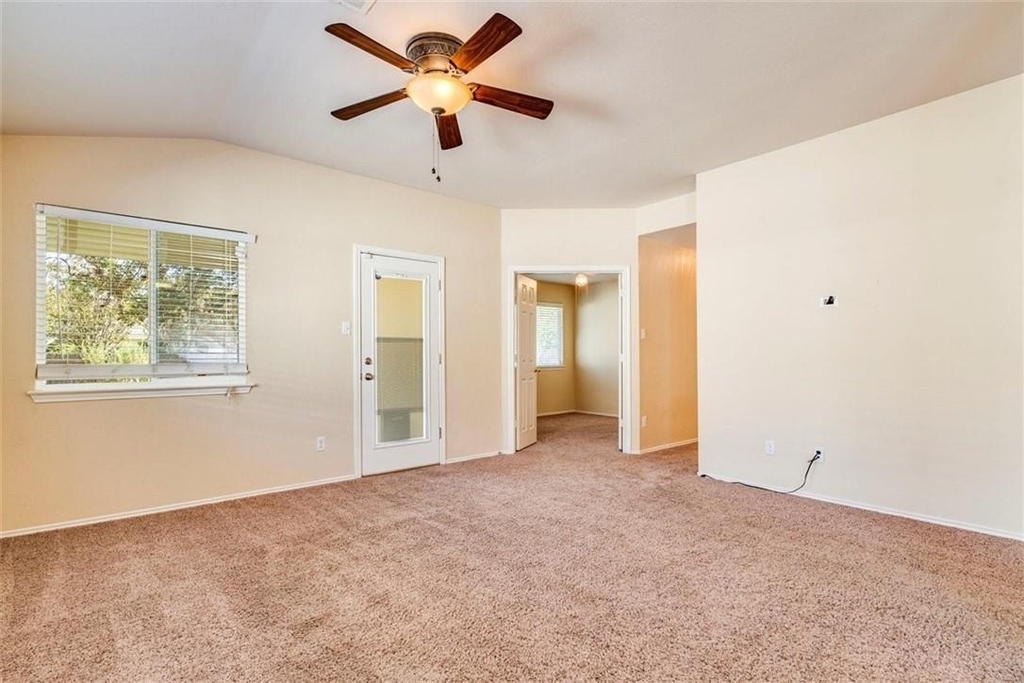 1307 Dillon Lake Bnd - Photo 7