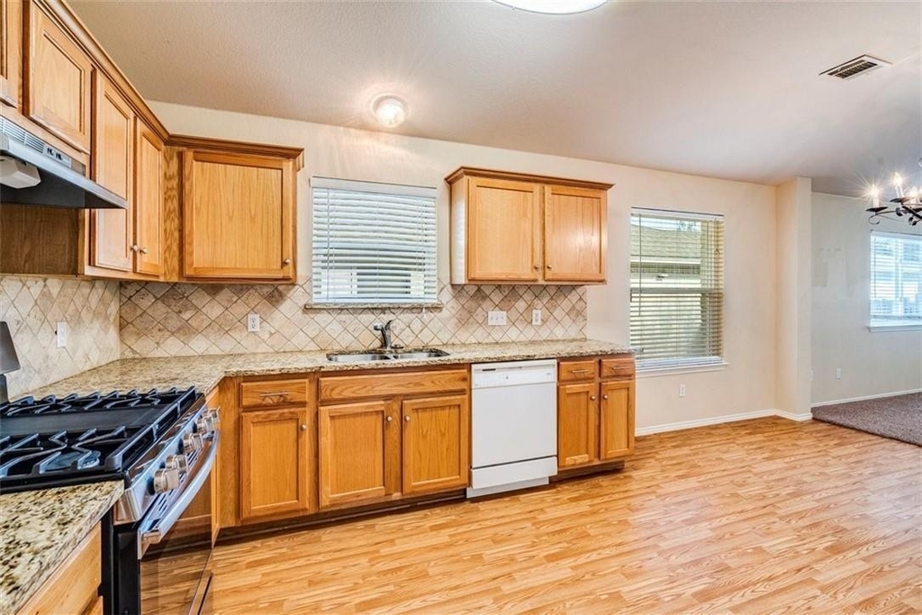 1307 Dillon Lake Bnd - Photo 1