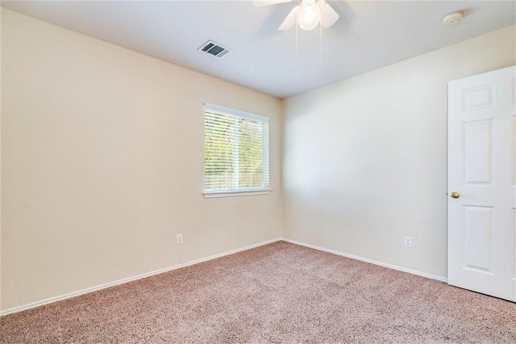 1307 Dillon Lake Bnd - Photo 16
