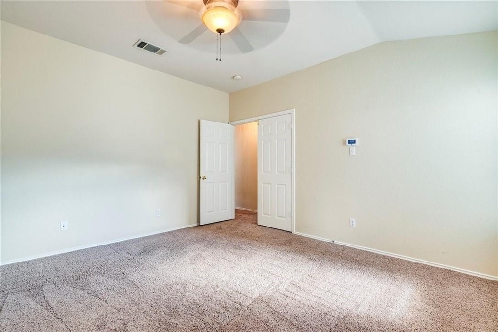 1307 Dillon Lake Bnd - Photo 11