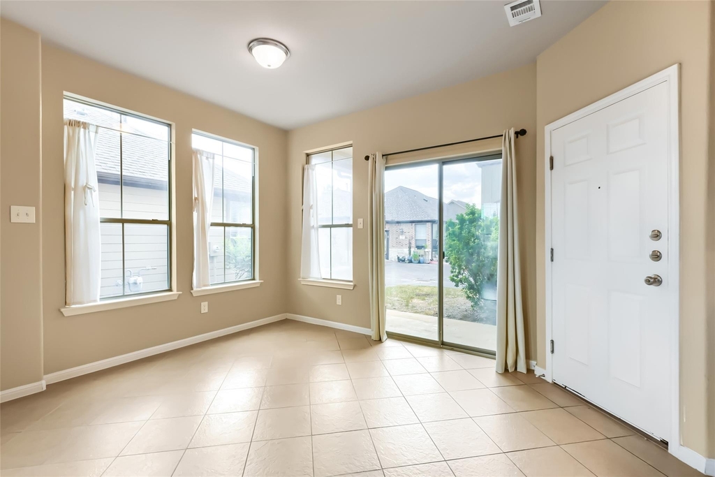 11400 Parmer Ln - Photo 12