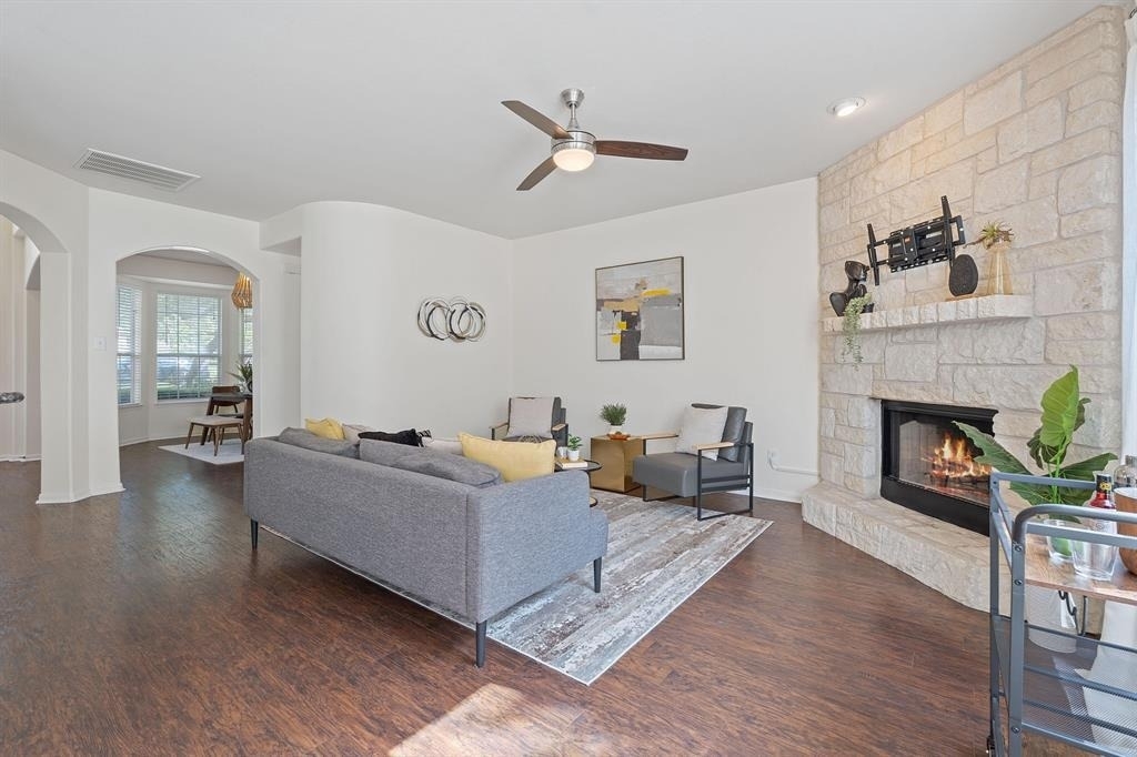 13202 Fawn Valley Dr - Photo 4