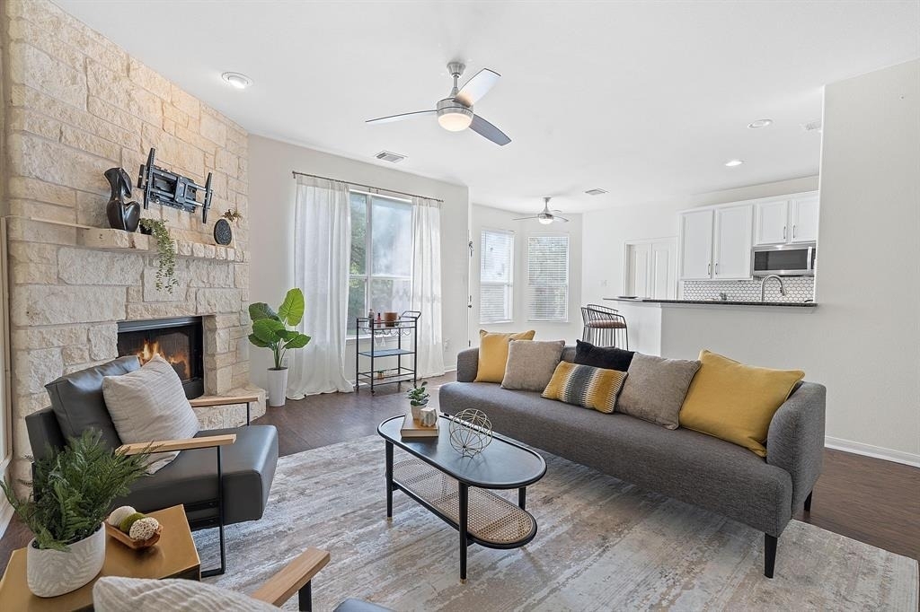 13202 Fawn Valley Dr - Photo 3