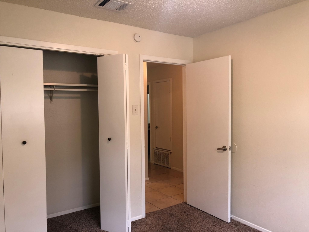 11510 Walnut Ridge Dr - Photo 13