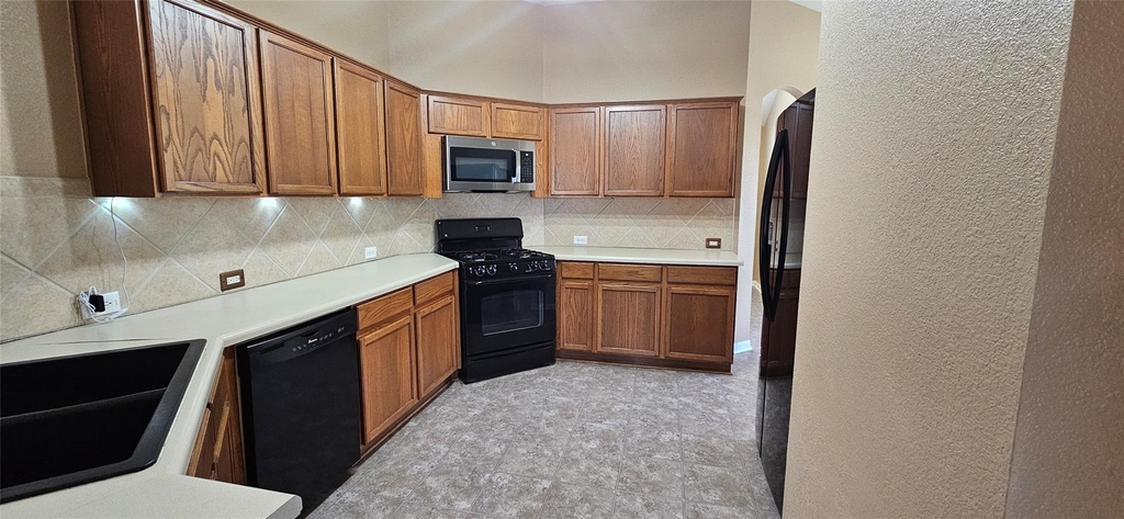 107 Helen Cv - Photo 8