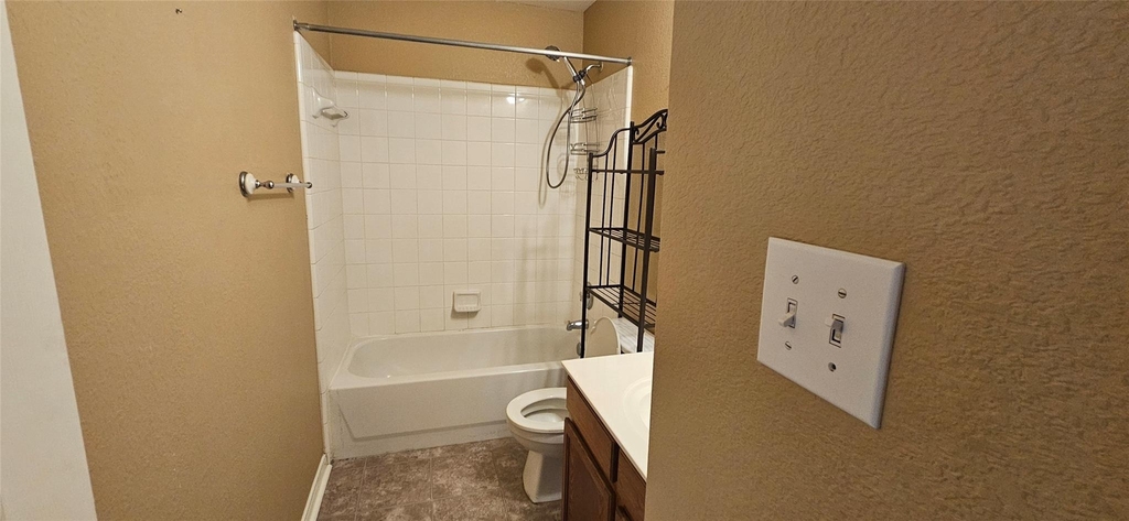 107 Helen Cv - Photo 4