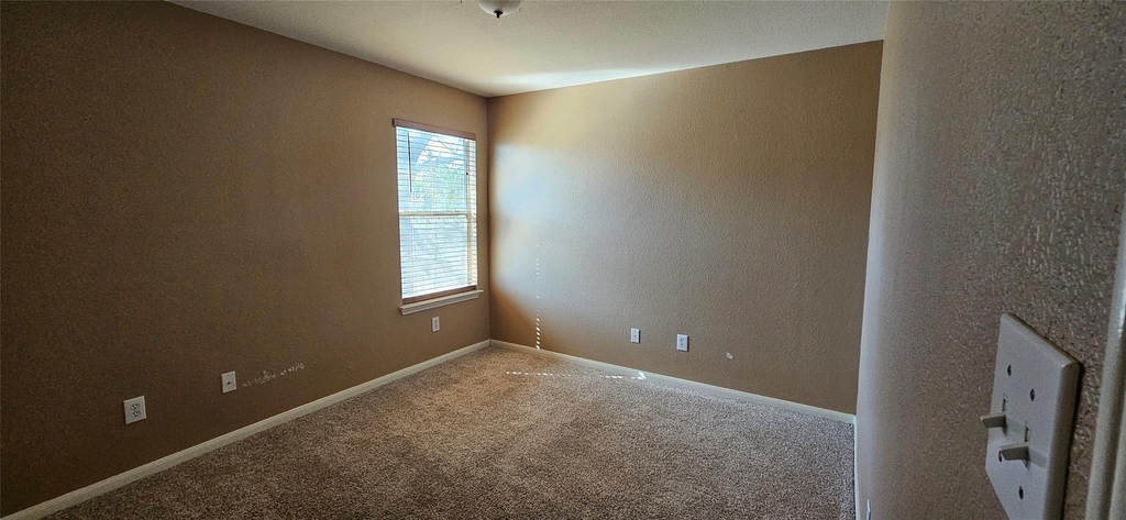 107 Helen Cv - Photo 5