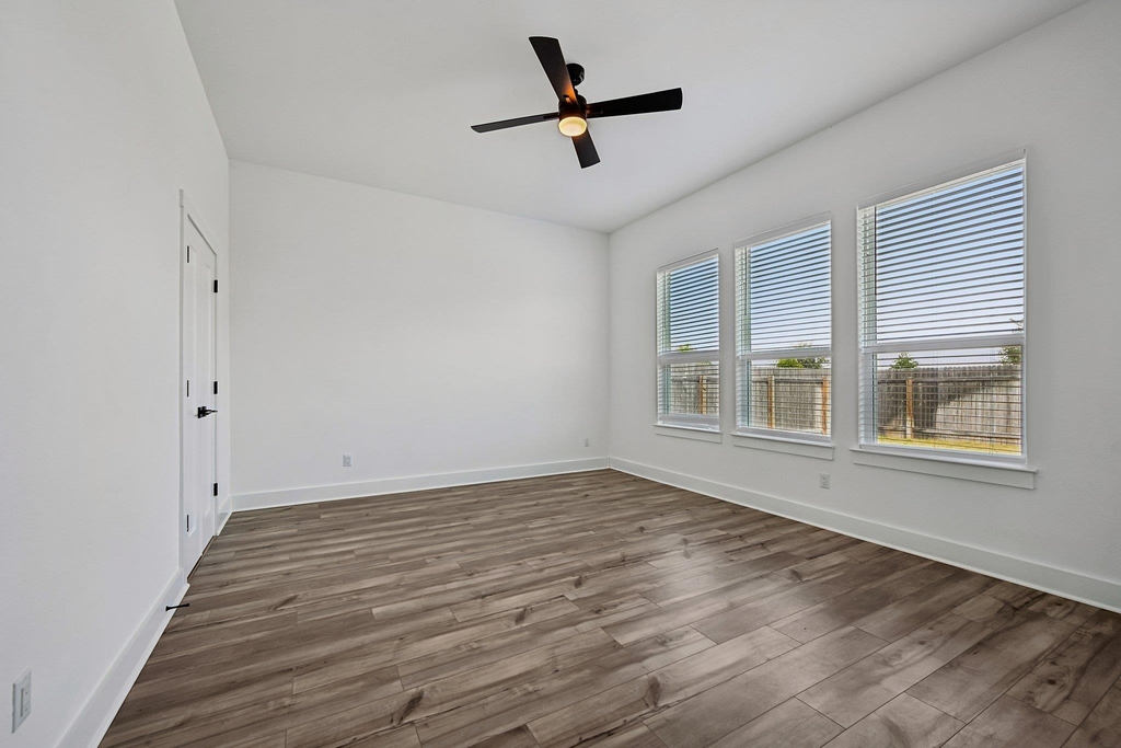 8530 Torrita Dr - Photo 16