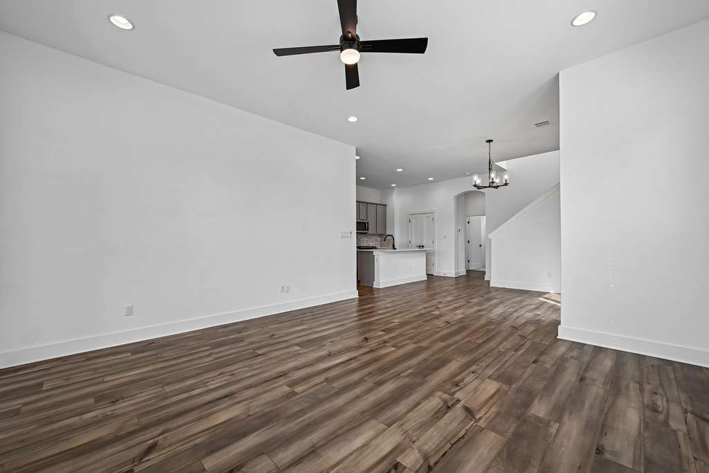 8530 Torrita Dr - Photo 4