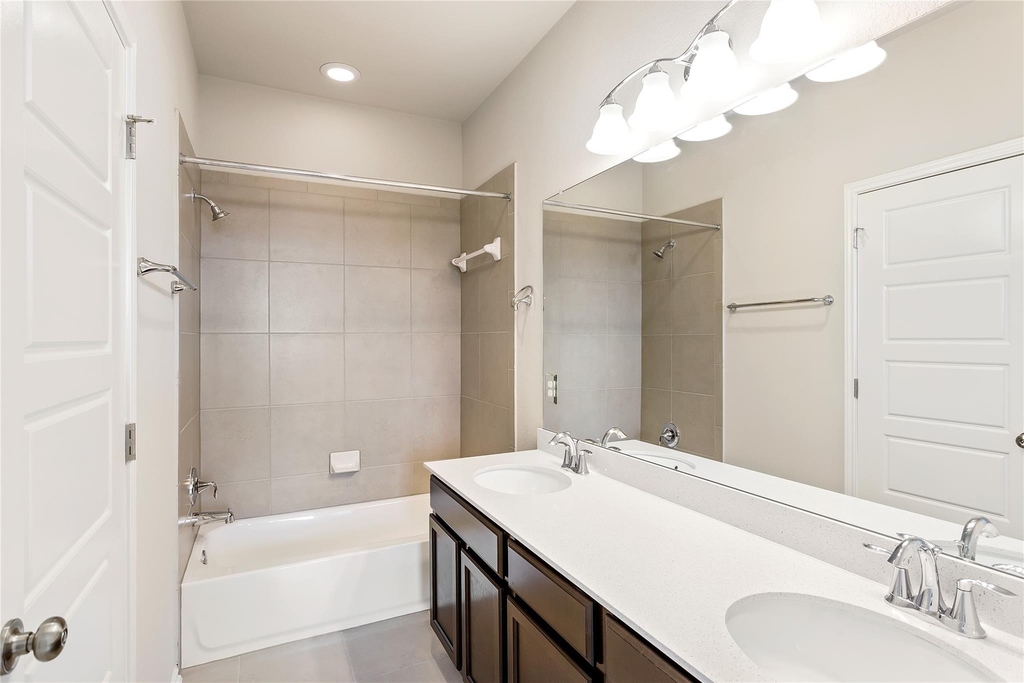 9105 White Coral Dr - Photo 20