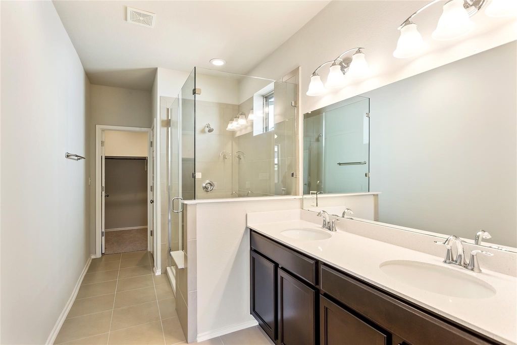 9105 White Coral Dr - Photo 14
