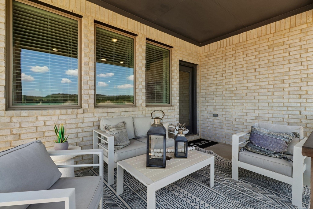 8112 Turning Leaf Cir - Photo 31