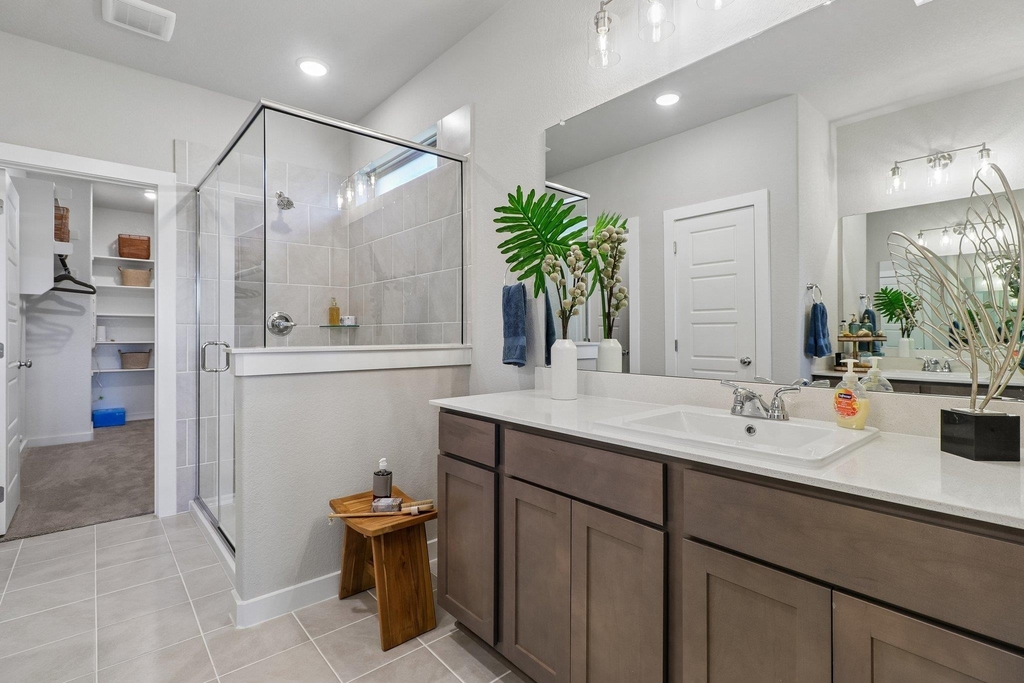 8112 Turning Leaf Cir - Photo 17