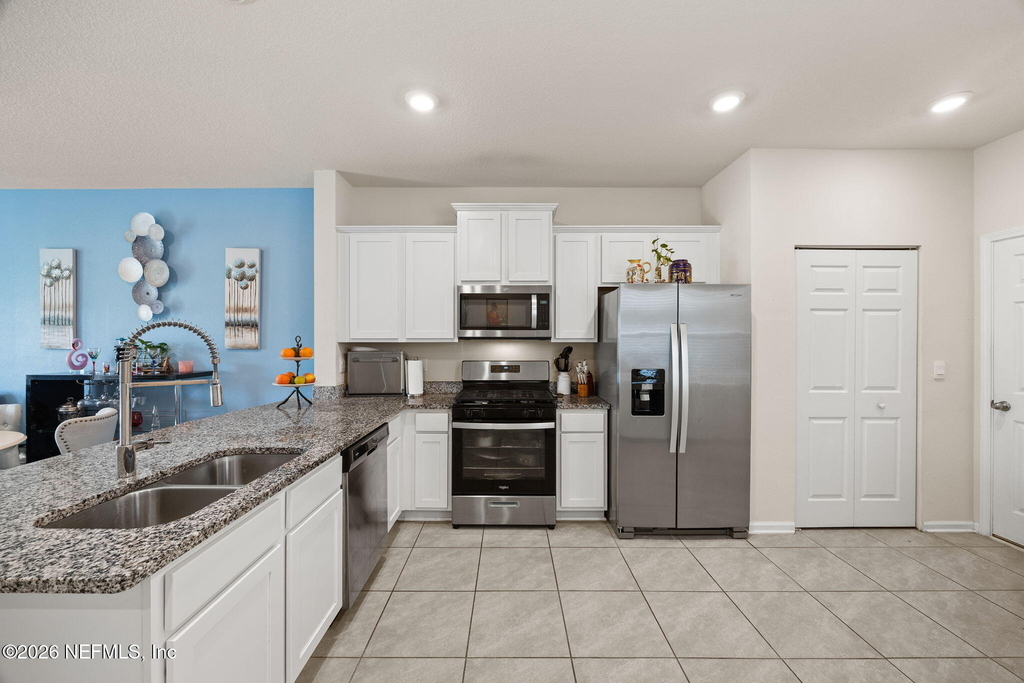 35 Ember Street - Photo 4