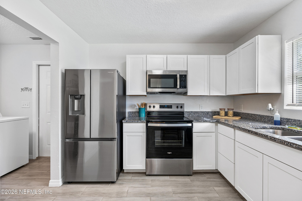 928 Allison Street - Photo 11
