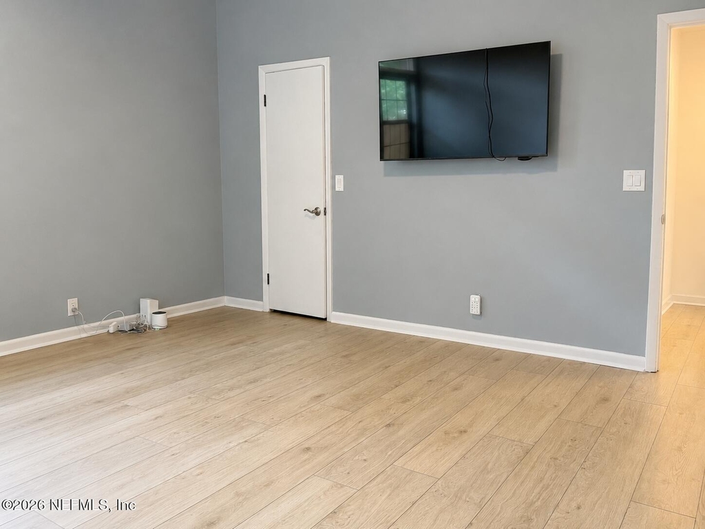 4512 Hartman Road - Photo 13
