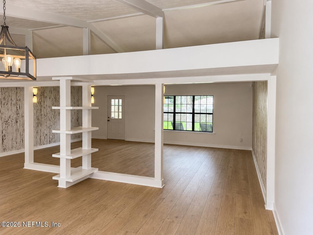 4512 Hartman Road - Photo 5
