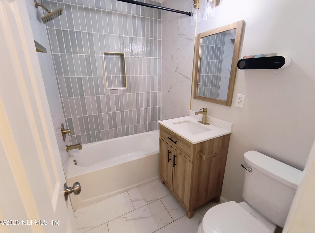 3437 Brockway Road - Photo 8
