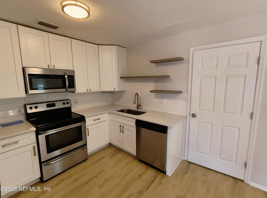 3437 Brockway Road - Photo 6