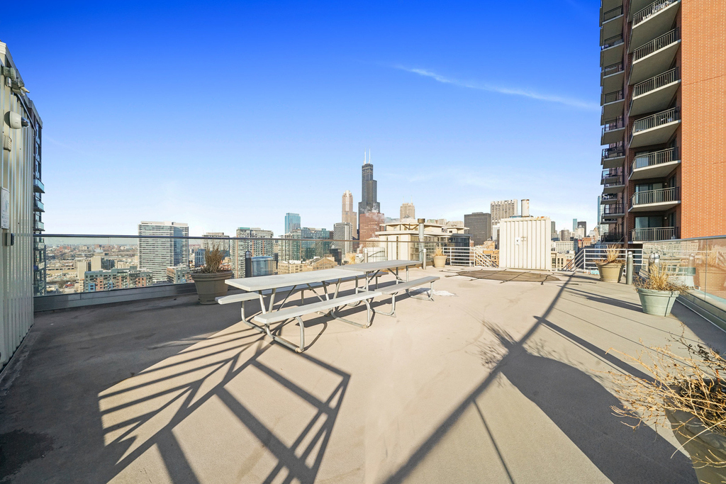 40 E 9th Street - Photo 9
