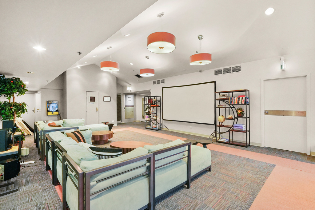 40 E 9th Street - Photo 13