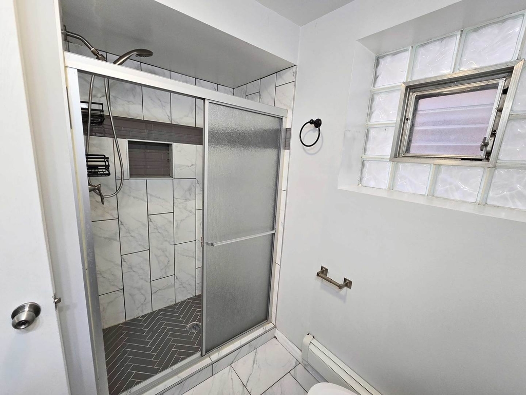 5972 S Archer Avenue - Photo 13