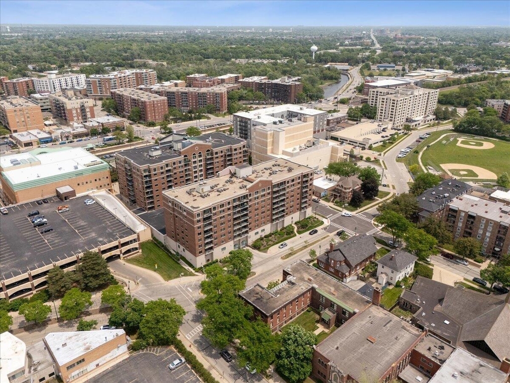 770 Pearson Street - Photo 4